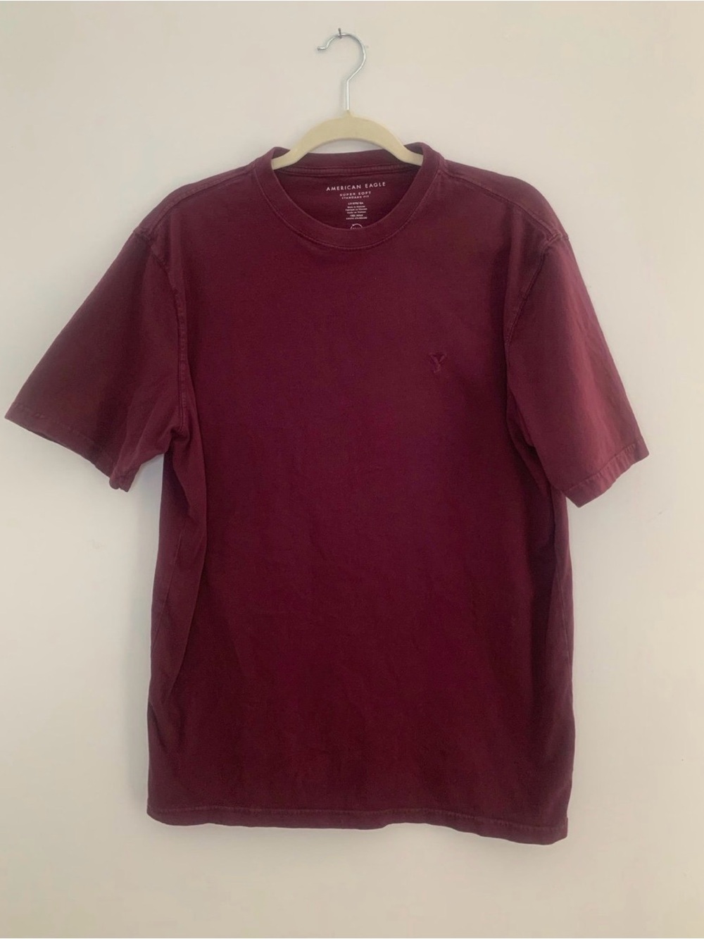 American Eagle Outfitters Men's Short Sleeve Crew T-Shirt - Burgundy